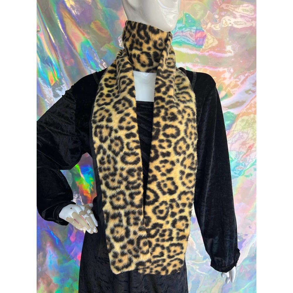 Felt Leopard Print Scarf